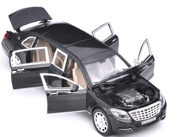 1:24 Alloy Maybach S600 Model Toy Car with Sound and Light