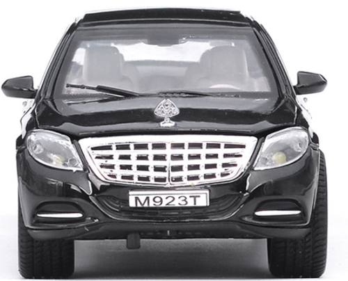 1:24 Alloy Maybach S600 Model Toy Car with Sound and Light