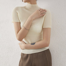Retro Pleated Fashion Floral Suit Autumn and Winter New Miyake Elastic Top Waist Design Skirt Two-Piece Set