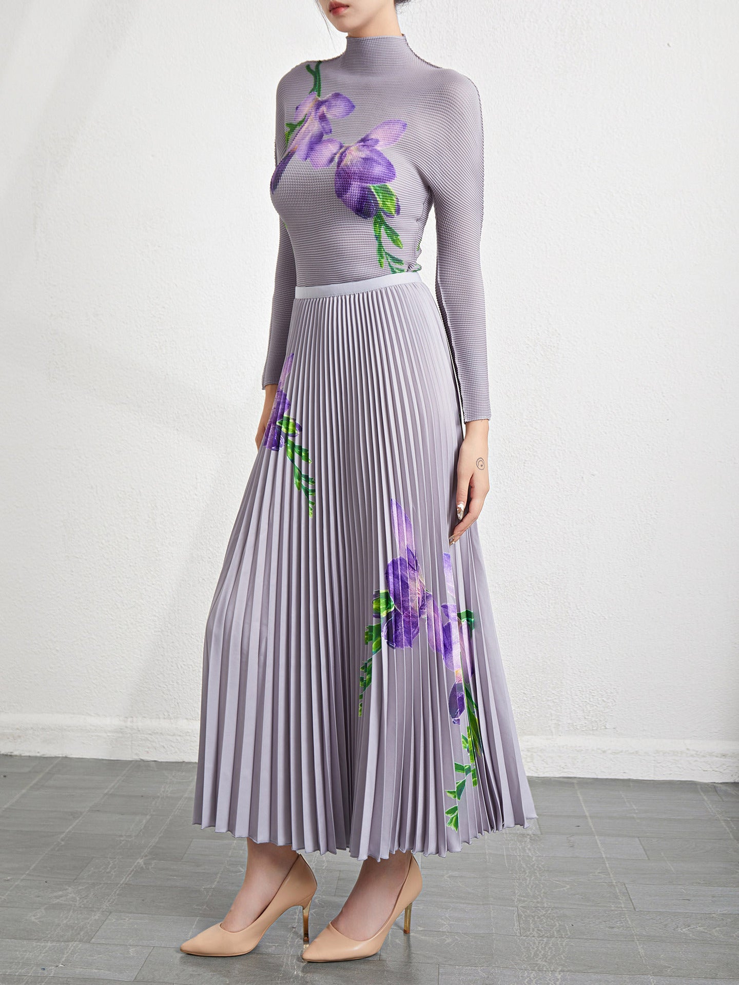 Retro Pleated Fashion Floral Suit Autumn and Winter New Miyake Elastic Top Waist Design Skirt Two-Piece Set
